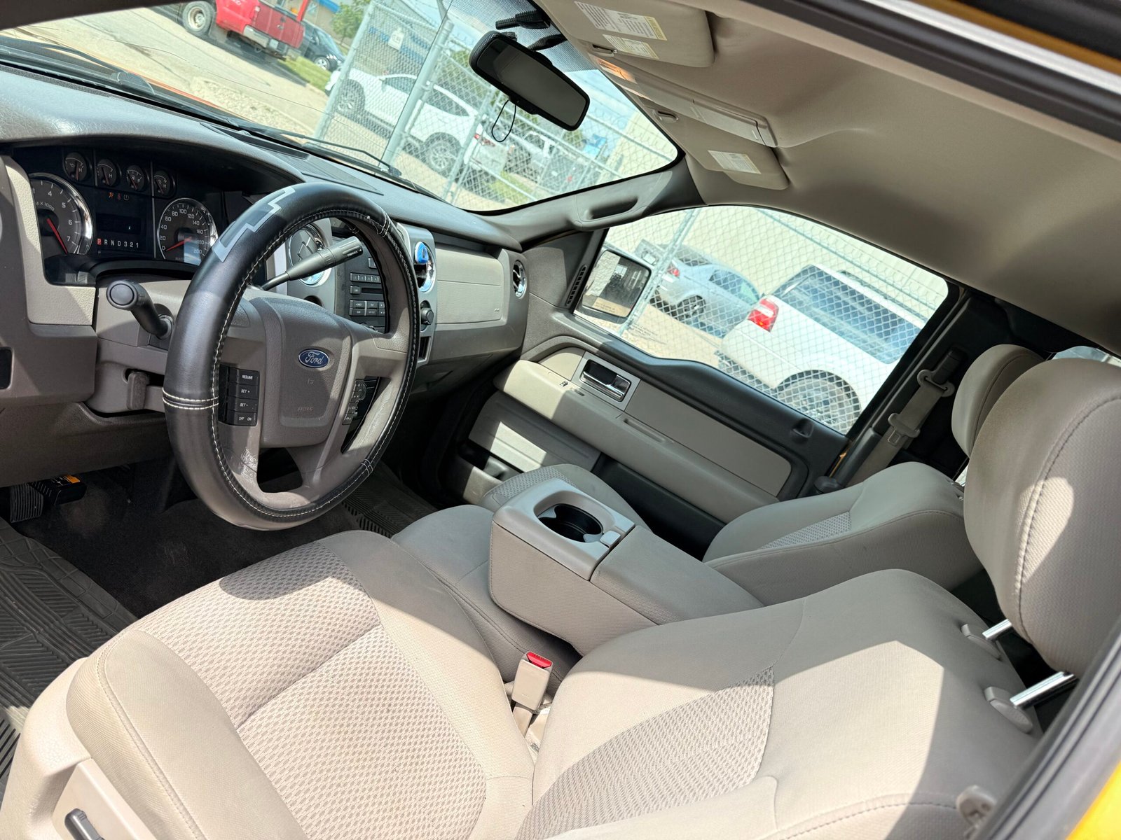 
								FORD F150 SUPER CAB full									