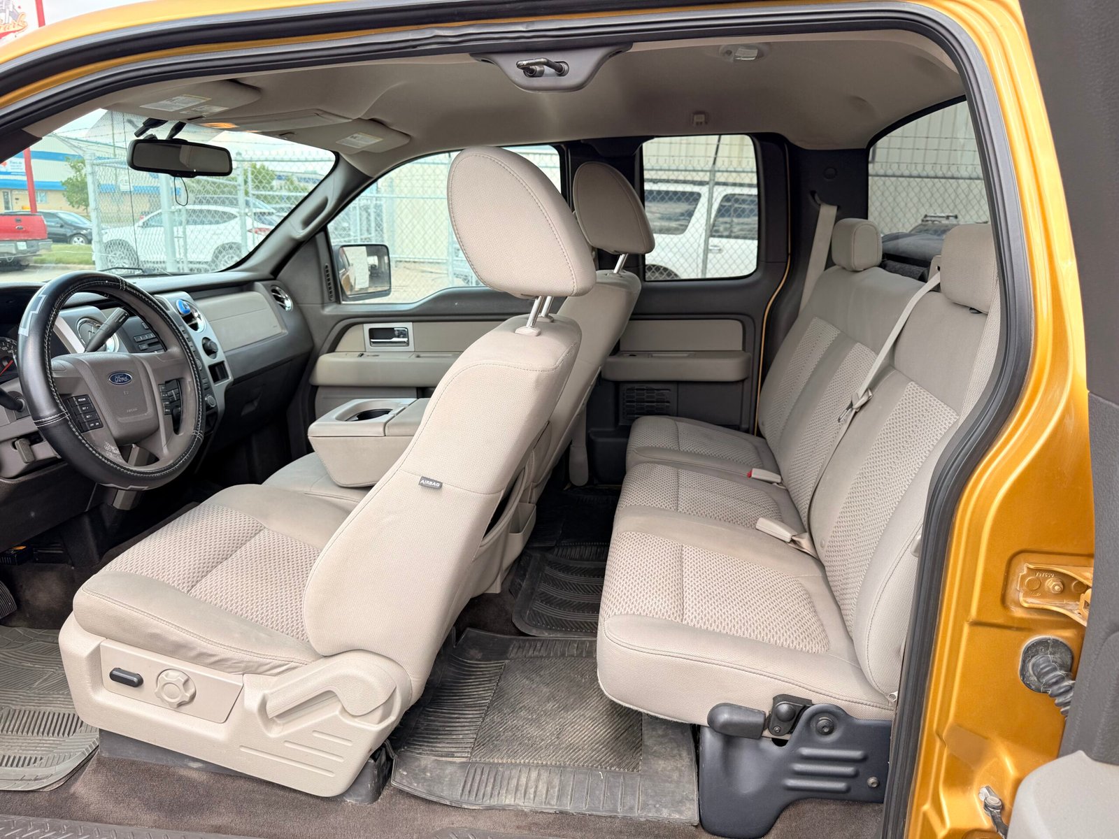 
								FORD F150 SUPER CAB full									