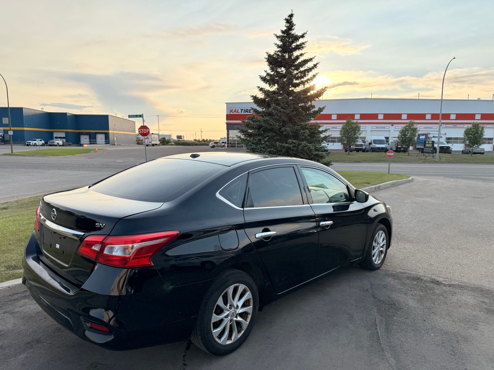 
								Nissan Sentra full									