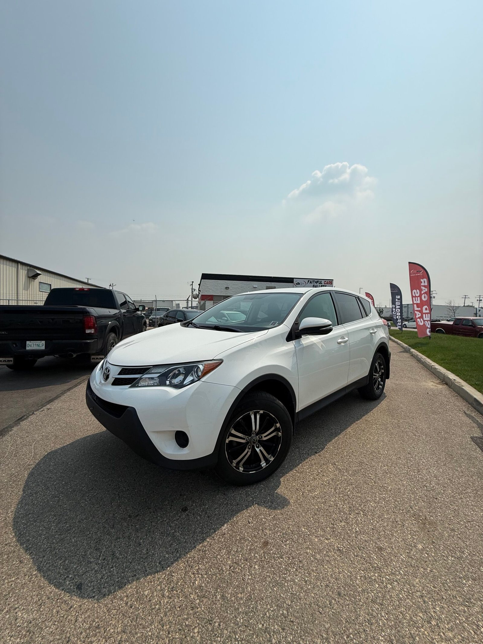 
								2015 TOYOTA RAV 4 full									