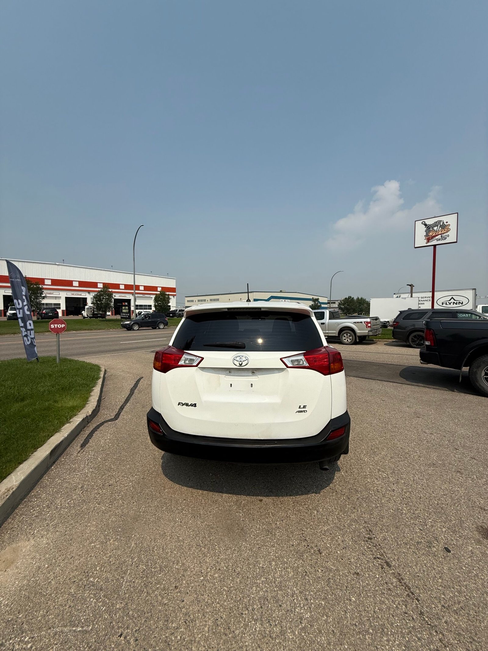 
								2015 TOYOTA RAV 4 full									