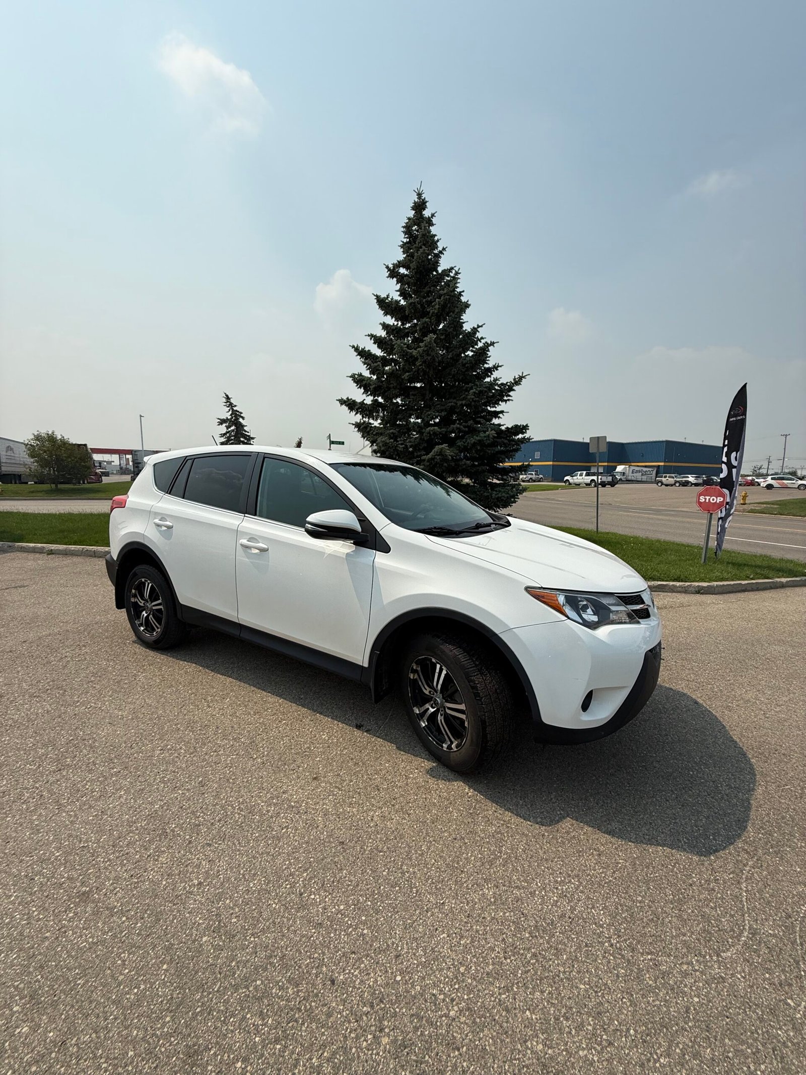
								2015 TOYOTA RAV 4 full									
