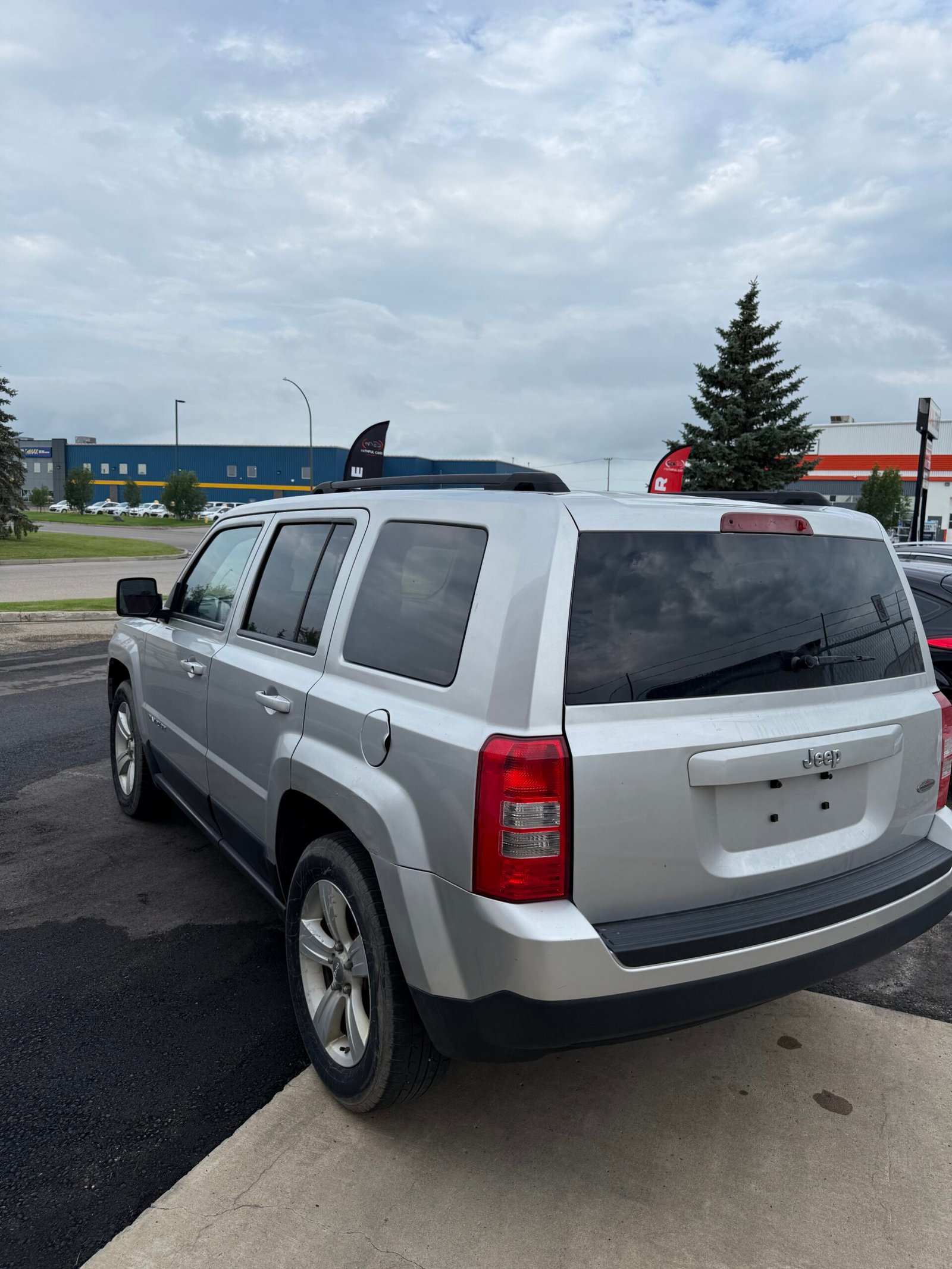 
								2012 Jeep Patriot full									