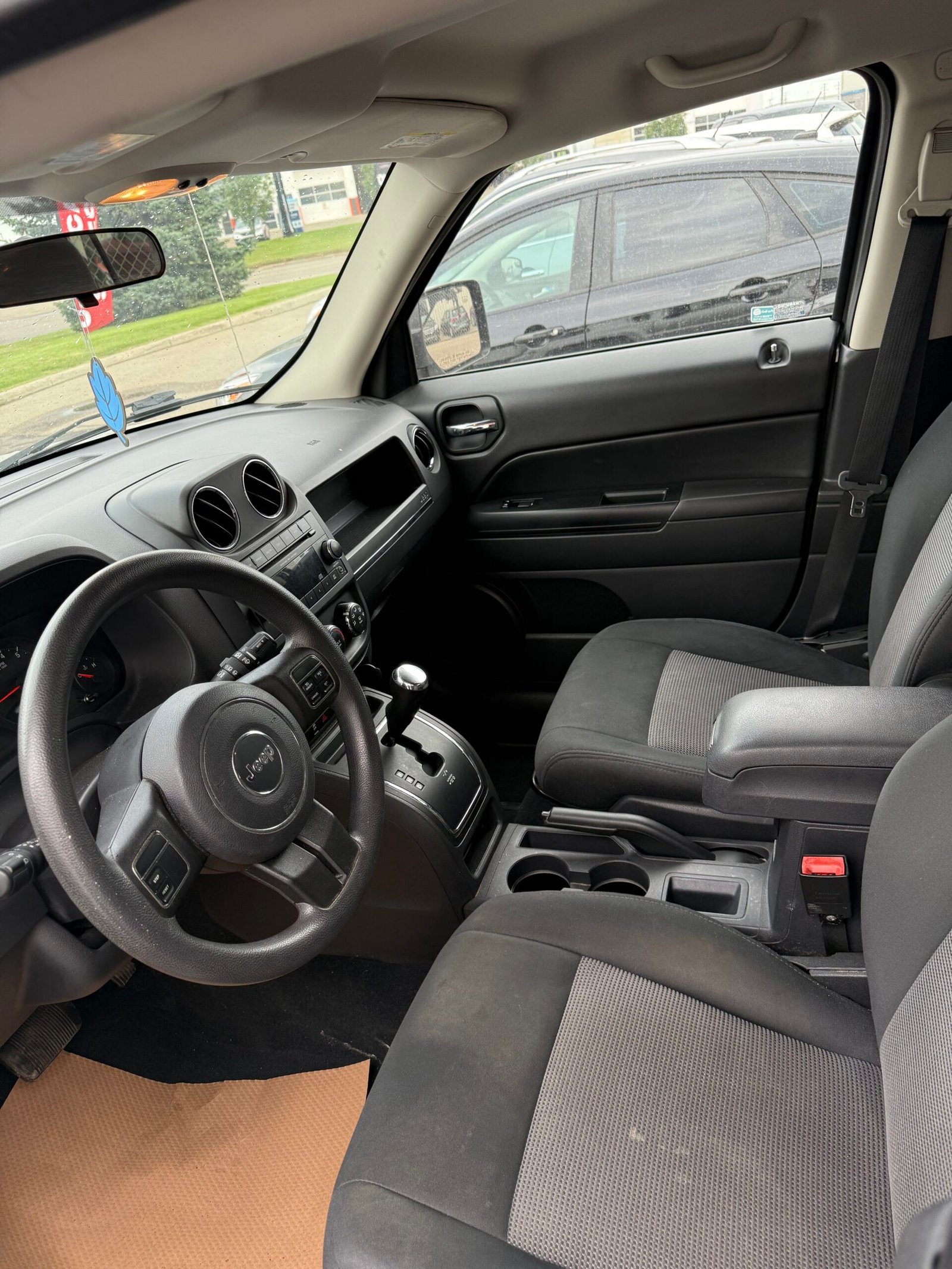 
								2012 Jeep Patriot full									