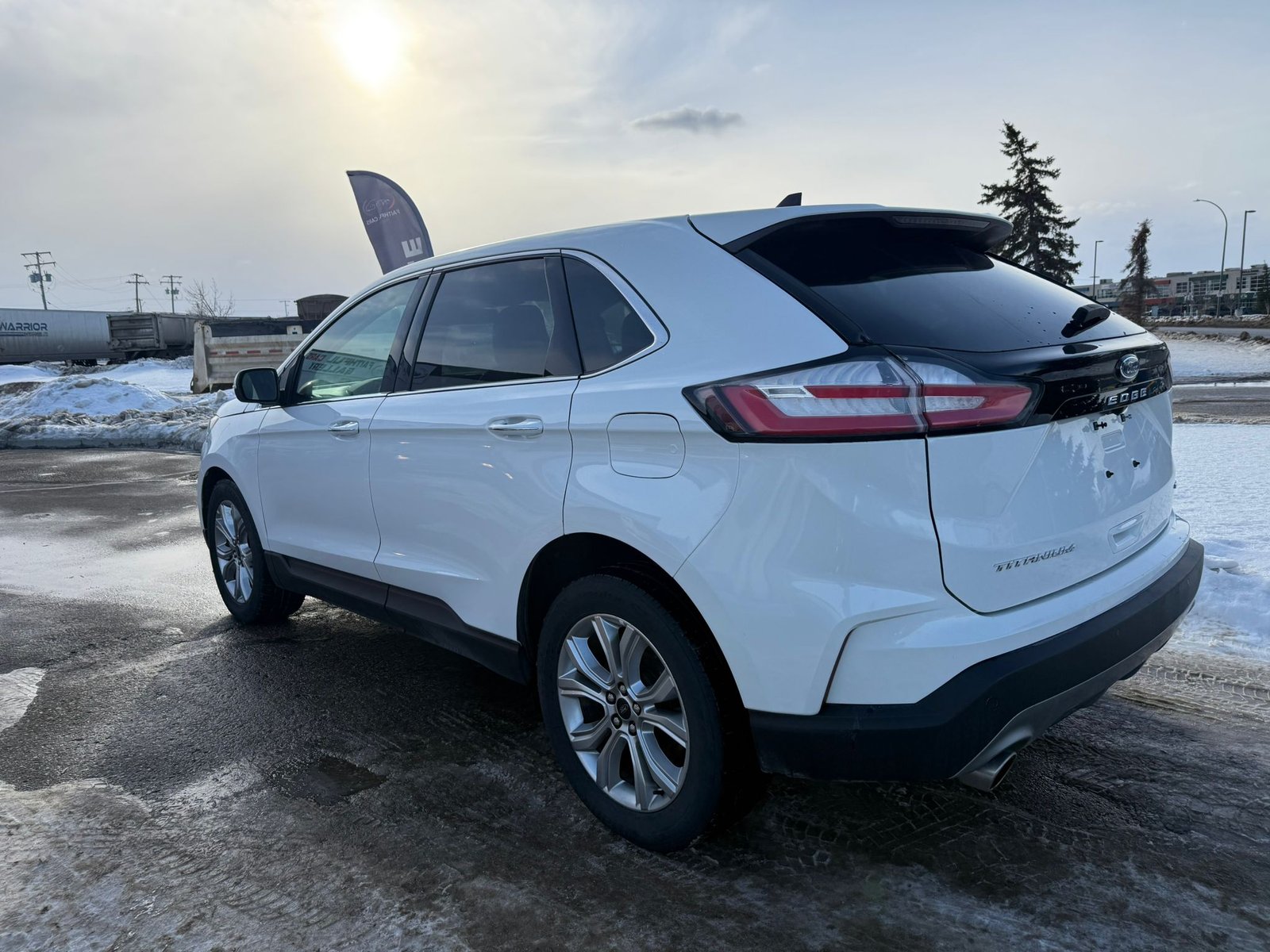 
								2024 FORD EDGE TITANIUM full									
