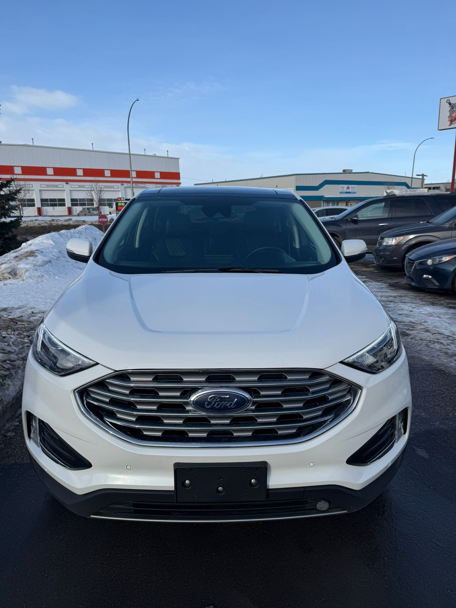 
								2024 FORD EDGE TITANIUM full									