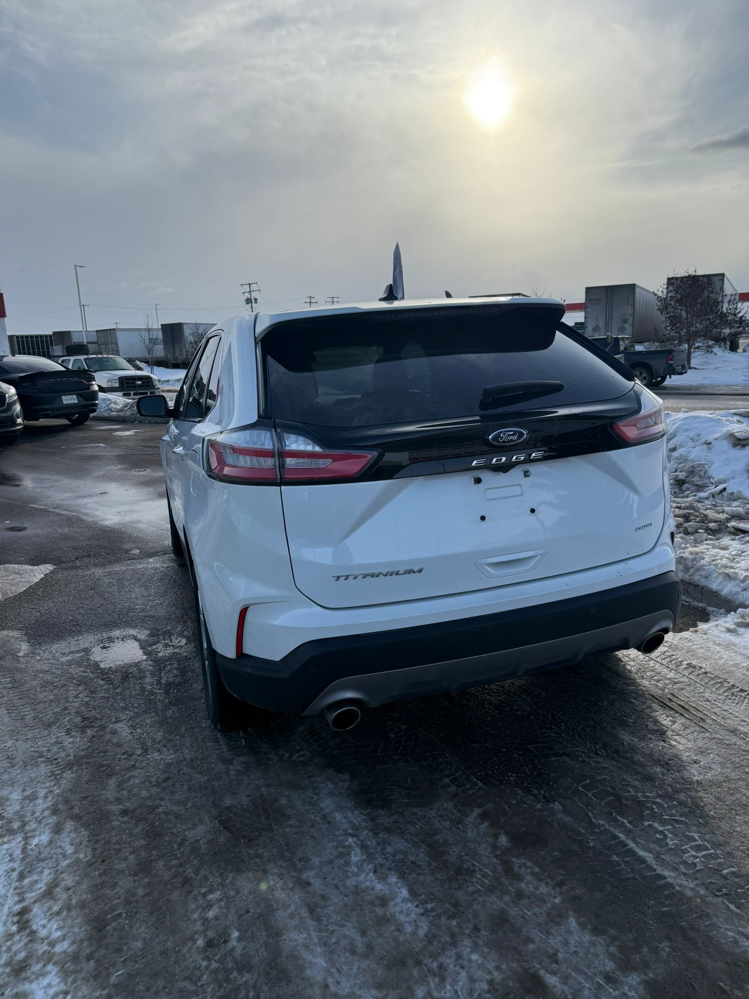 
								2024 FORD EDGE TITANIUM full									