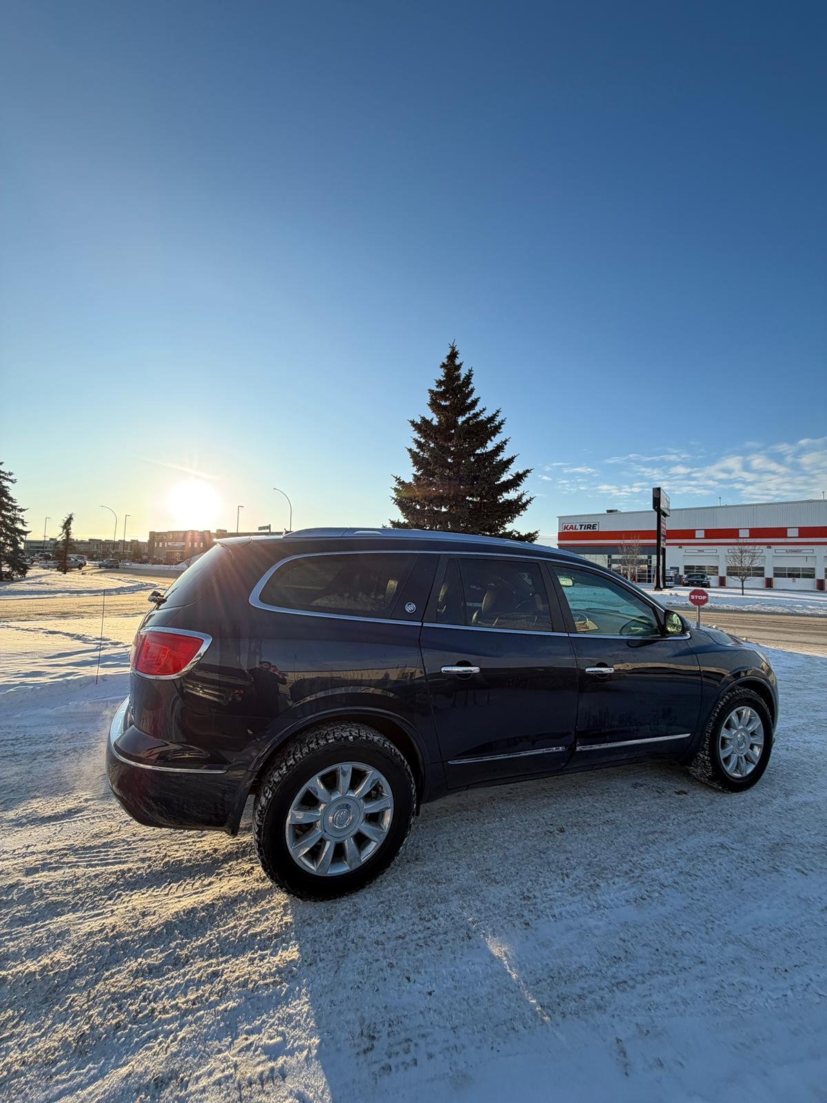 
								2015 Buick Enclave AWD full									